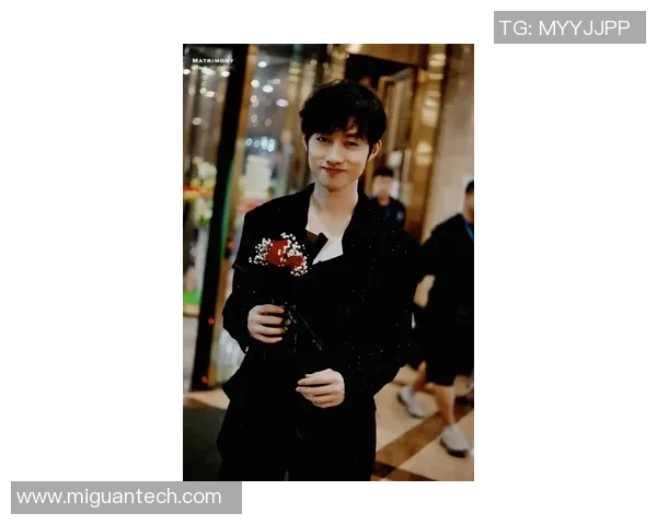 哈维西蒙斯：从天赋少年到足球场上的璀璨明星之路