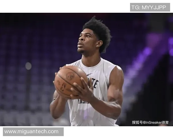 斯库特亨德森的崛起之路与未来篮球发展的无限可能 斯库特亨德森的崛起之路与未来篮球发展的无限可能