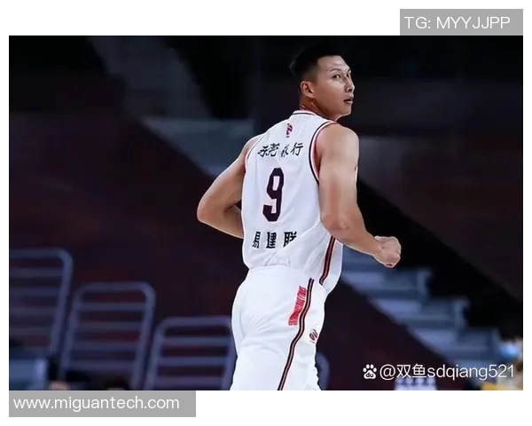 易建联:从篮球场上的传奇到中国体育的璀璨明星之路 易建联:从篮球场上的传奇到中国体育的璀璨明星之路