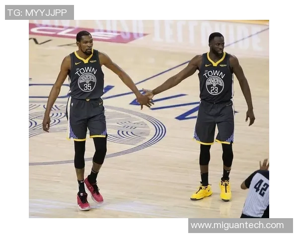 追梦格林播客引发风波杜兰特离队内幕遭联盟密查 追梦格林播客引发风波杜兰特离队内幕遭联盟密查