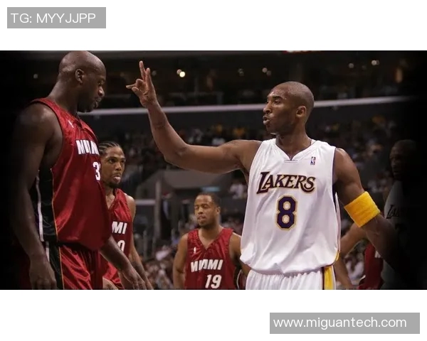 2001年湖人与国王的经典对决回顾与历史意义分析